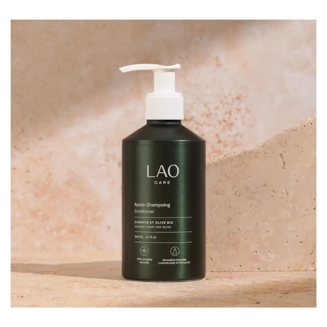 APRÈS-SHAMPOING LÉGER & DÉMÊLANT